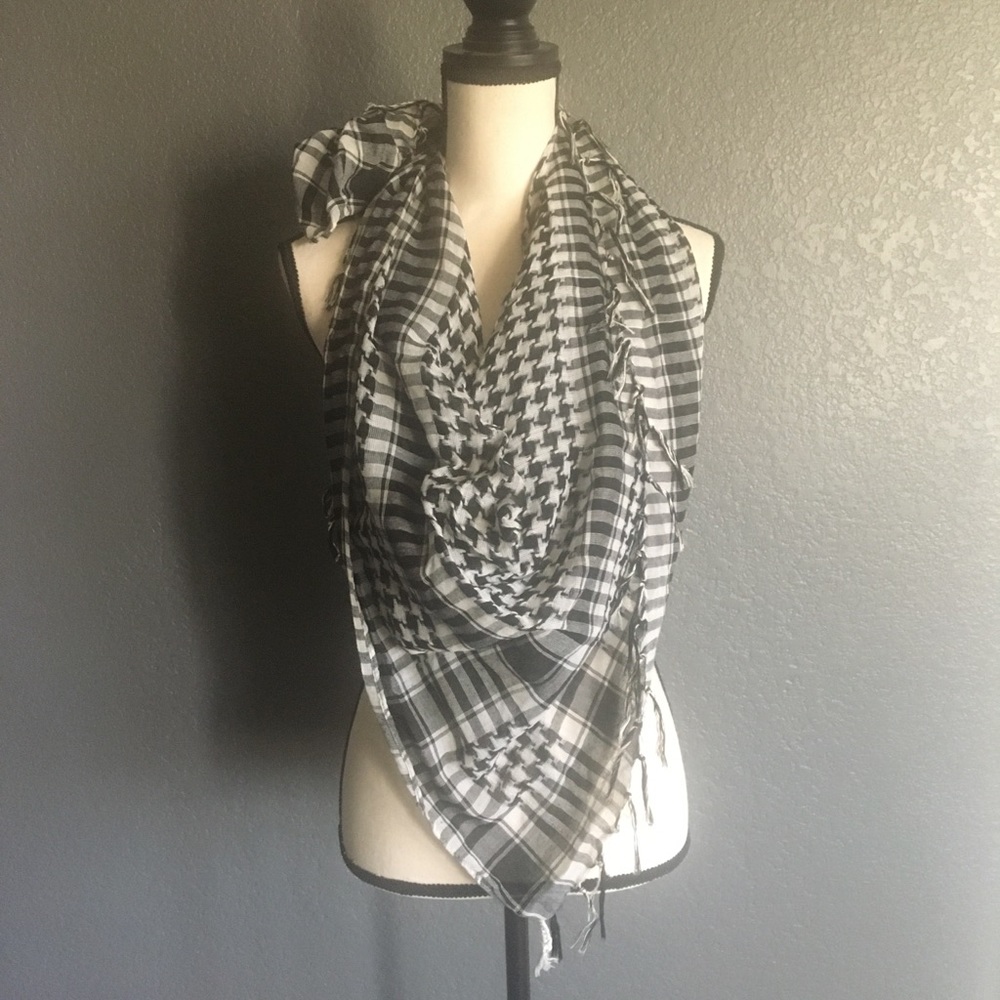 Black, Gray and white Scarf